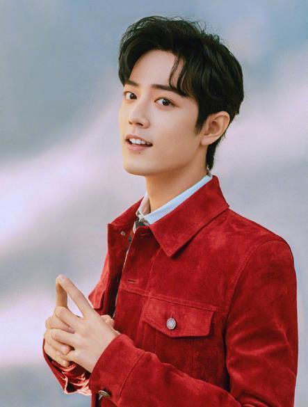 戴鸭舌帽口罩的娱乐圈爆料博主  第3张